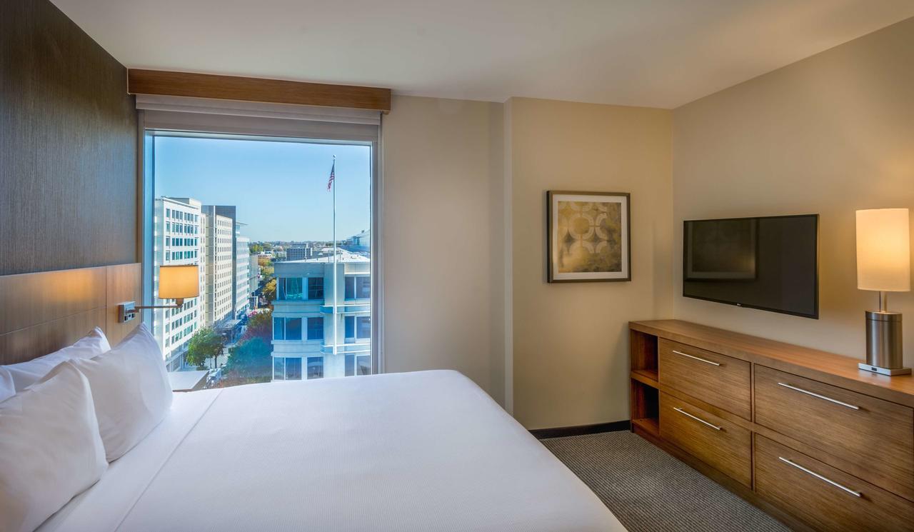 King Room with Sofa Bed and Accessible Tub - Disability Access,704537449:JPEG